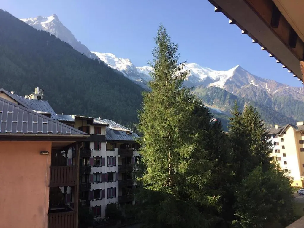 Eden Studio Chamonix Centre 0*,